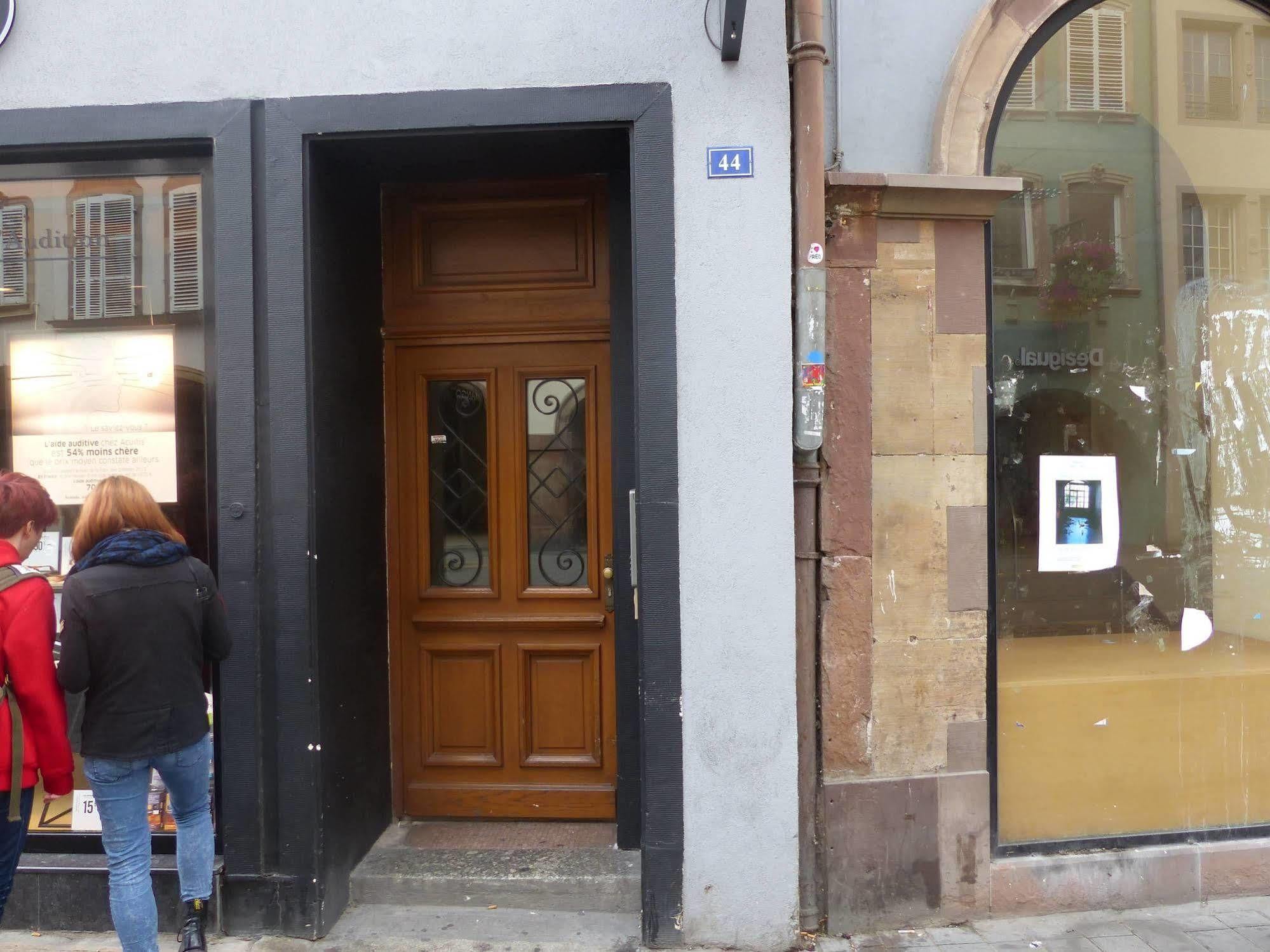 70 M² Strasbourg Appart City Center Bagian luar foto